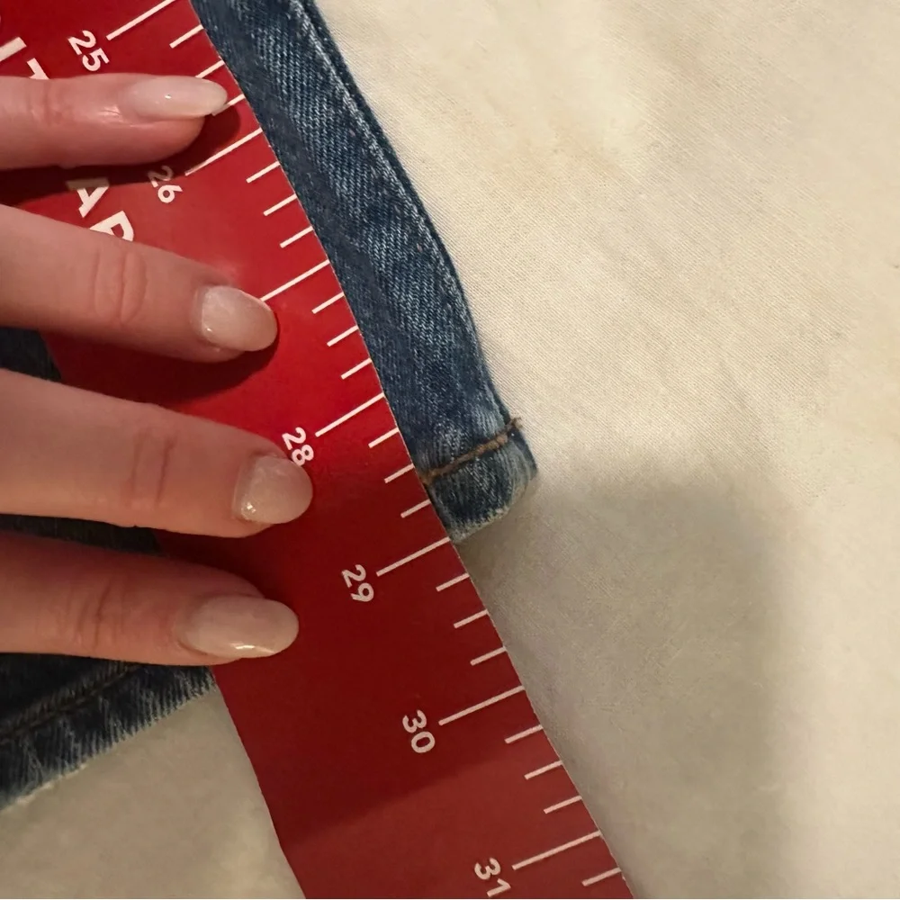 Madewell Perfect Vintage Straight Jean - Picture 6 of 6